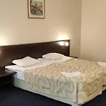 Хотел финландия 4*